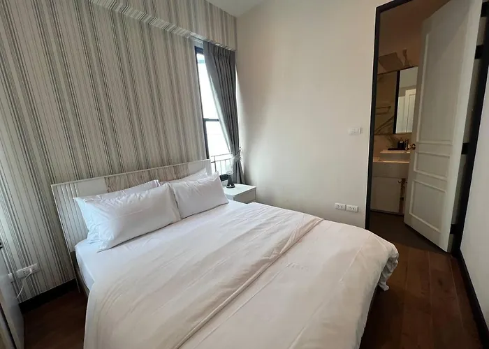 Luxury Pool 5br 12pax With Private Lift In Ekkamai *
