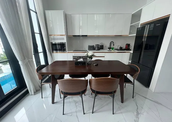 Luxury Pool 5br 12pax With Private Lift In Ekkamai * Bangkok